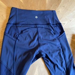 Size 6 Lululemon Crops navy High Waisted,  GUC